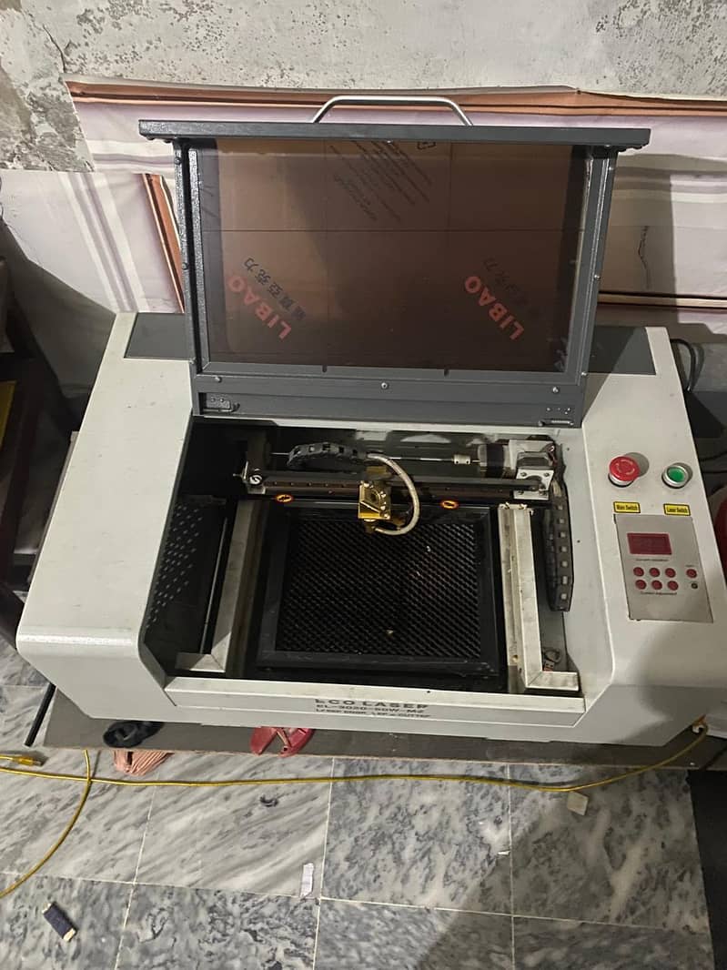 laser cutting machine 2
