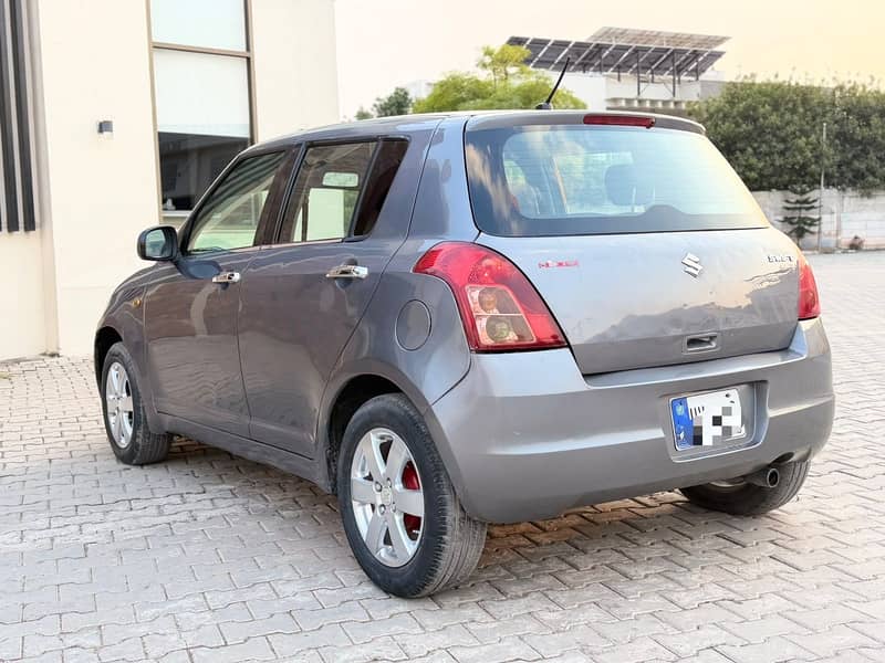 Suzuki Swift 2012 4