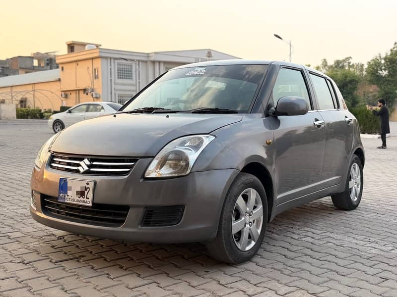 Suzuki Swift 2012 5