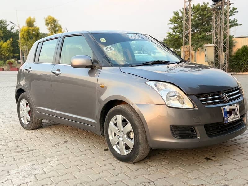 Suzuki Swift 2012 6