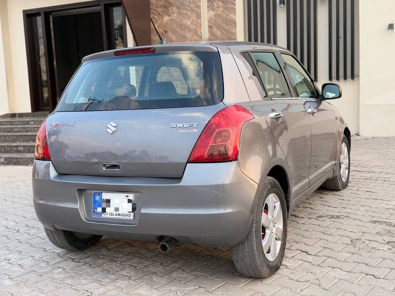 Suzuki Swift 2012 7