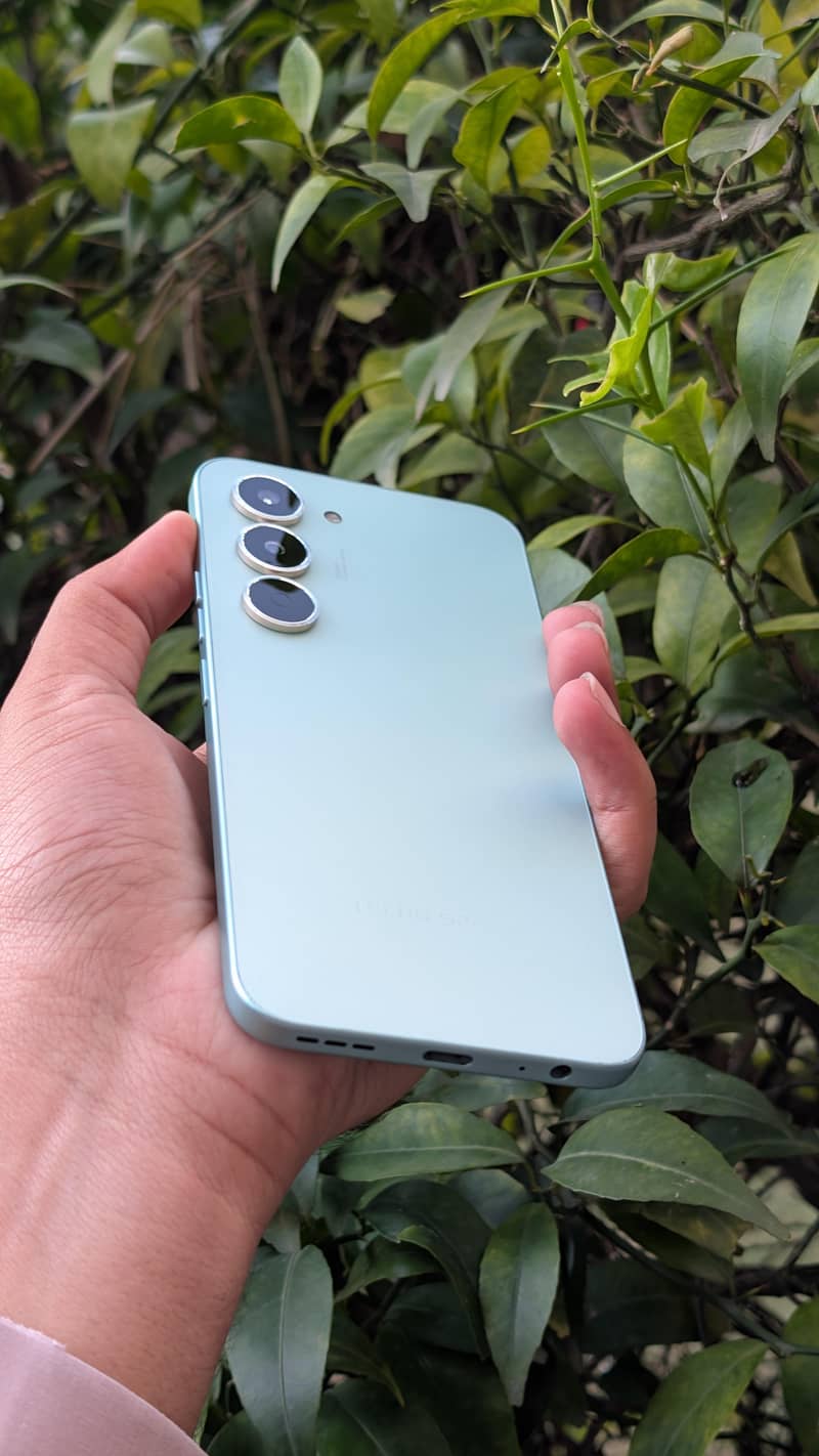 Tecno Spark 40 Pro 0