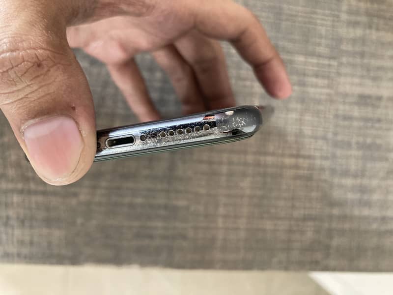 Apple iPhone X 2
