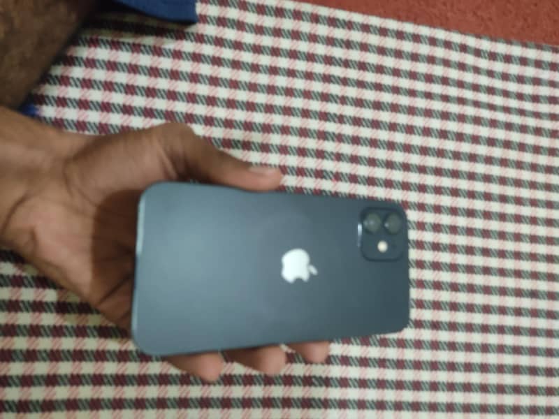 Apple iPhone 12 JV 0