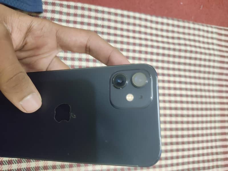 Apple iPhone 12 JV 6