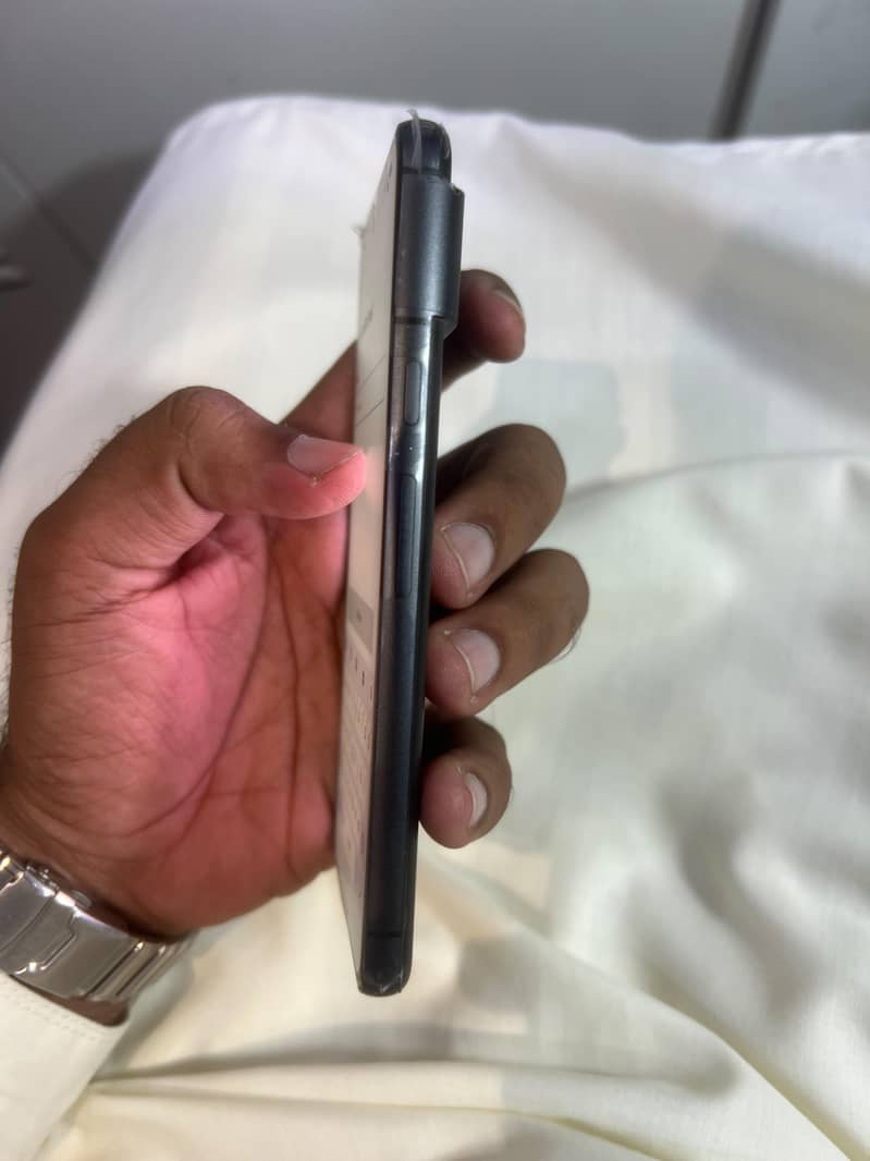 Google Pixel 8 2