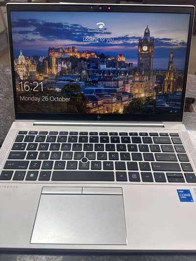 HP ELITEBOOK 840 G8