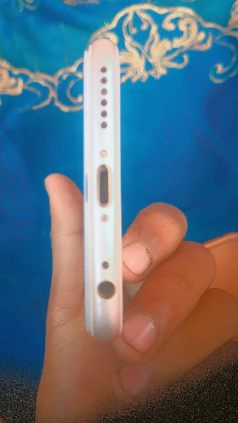Apple iPhone 6 3
