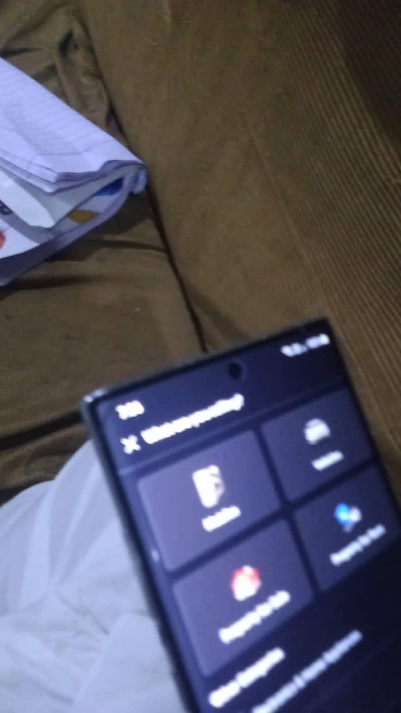 Samsung Mobile Note 10 Plus 4