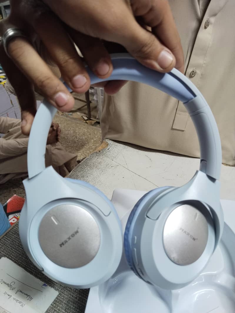 Maxon Headphone 4