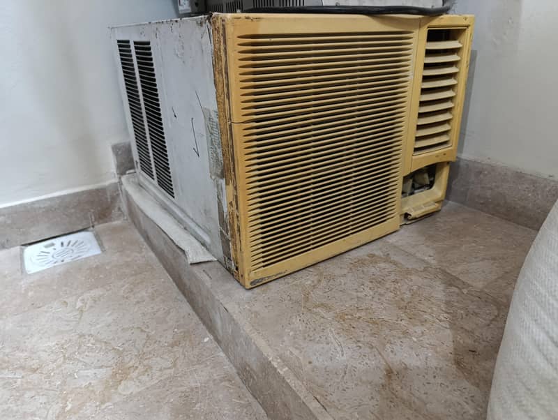 window ac 2