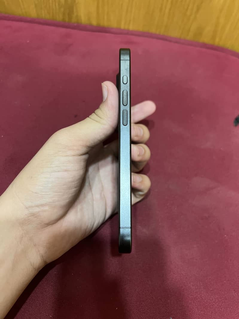 Apple iPhone 15 Pro jv 128gb 6