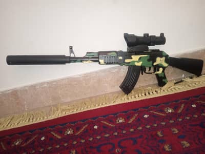 Camouflage Gun with Scope and Silencer Excellent Condition