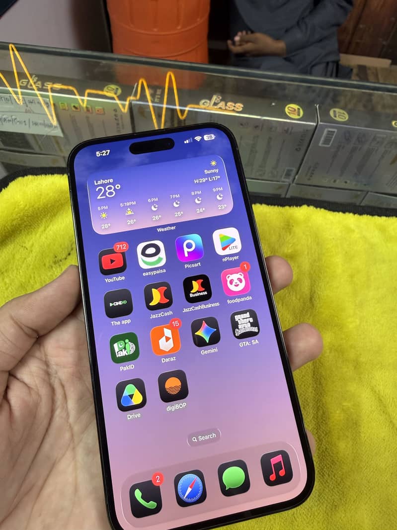 Apple iPhone 14 Pro Max 11