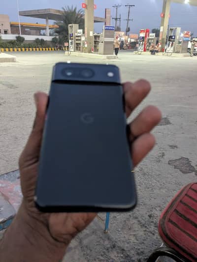 Google Pixel 8