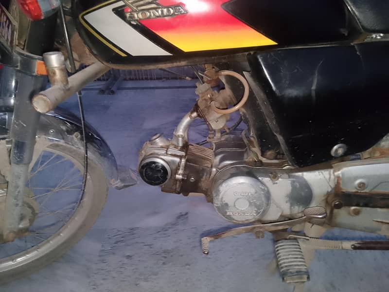Honda cd70 2 model 1