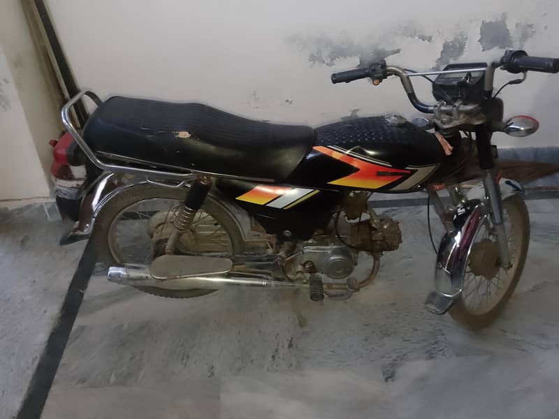 Honda cd70 2 model 4