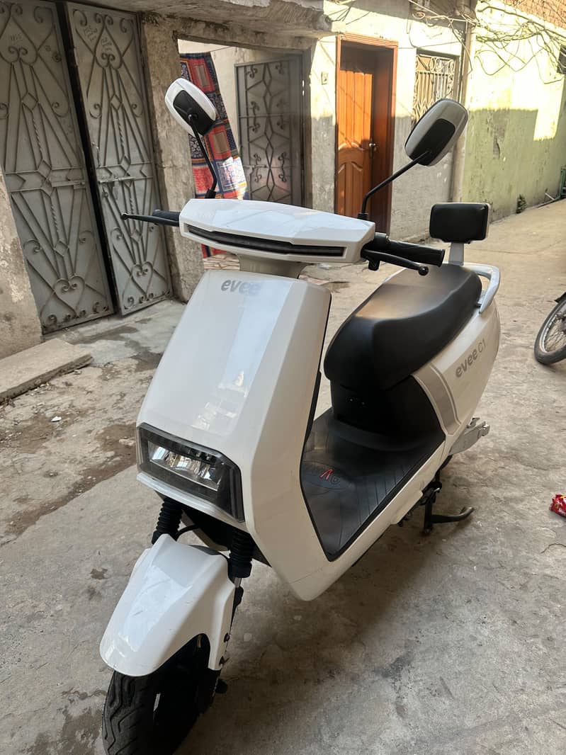 Scooty 3