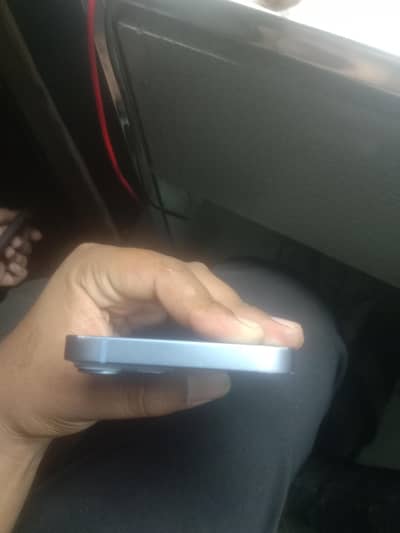 Apple iPhone 14