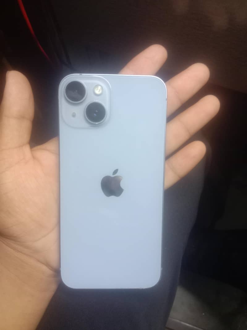 Apple iPhone 14 3