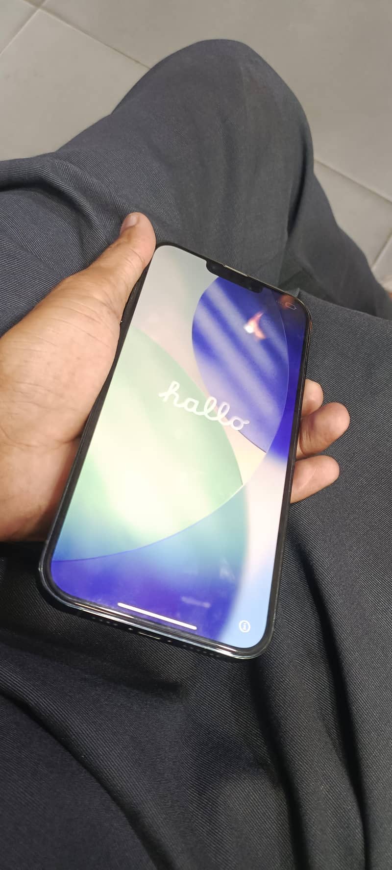 Apple iPhone 13 Pro Max 4