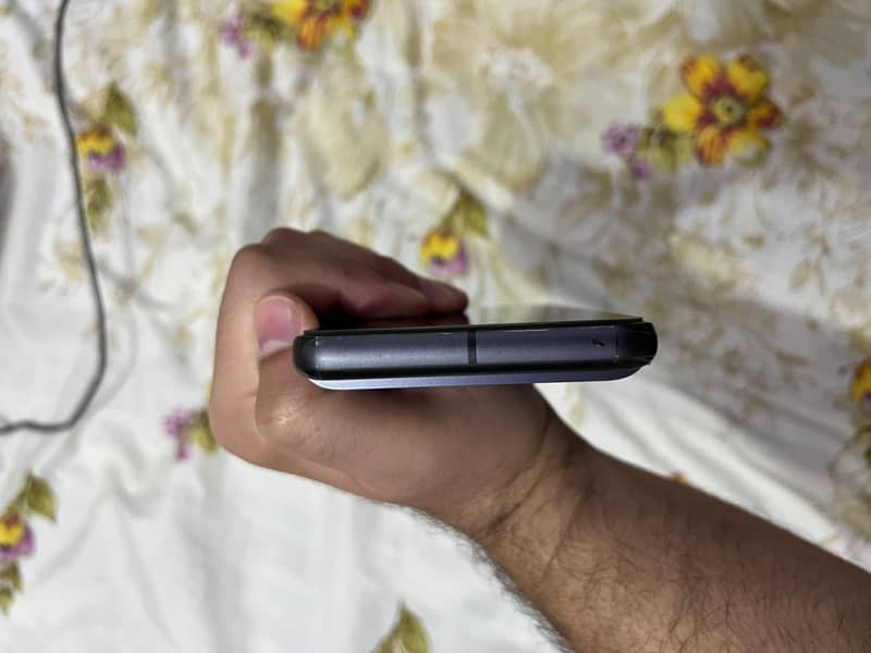 Google Pixel 8 1