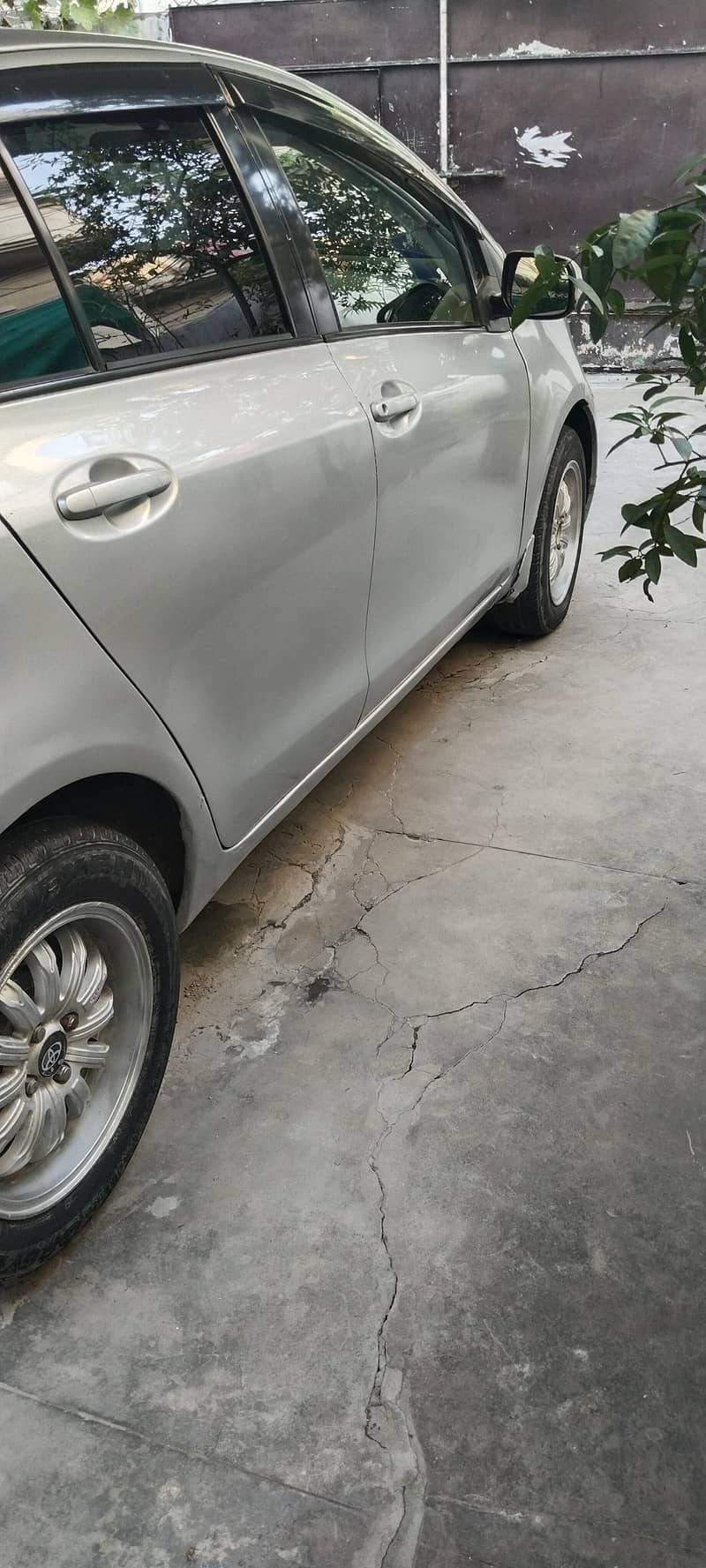Toyota Vitz 2008 5
