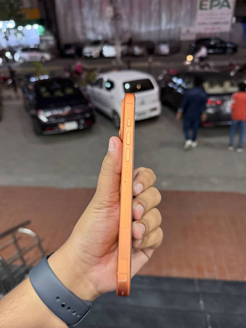 Apple iPhone 17 Pro Max 1