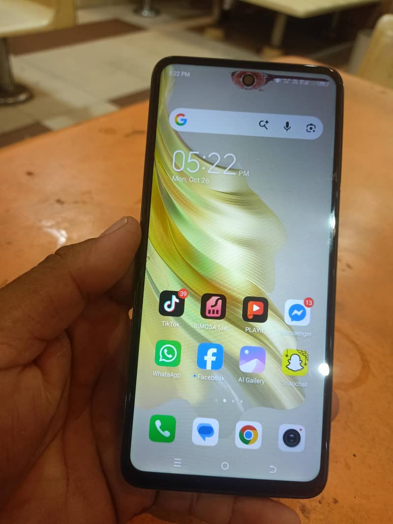 Tecno Spark 20 3