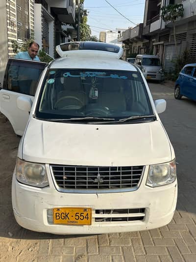 Mitsubishi Ek Wagon 2013