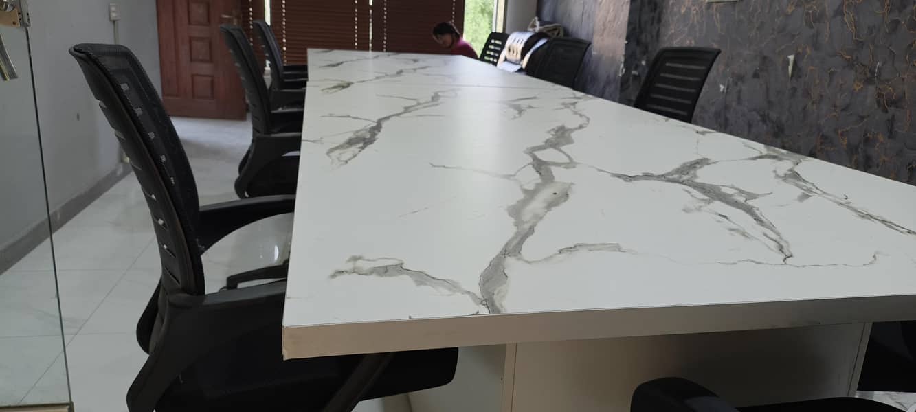 Office chairs and tables for sale like new - Other Office Furniture ...