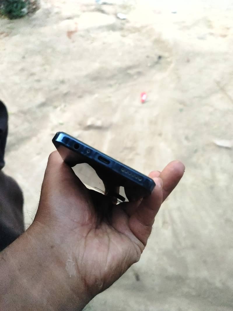 Tecno CAMON 20 1
