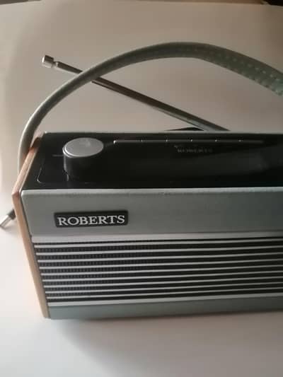 Radio Roberts Ramblers Bluetooth England **Fixed Price**