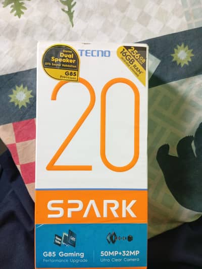 Tecno spark 20