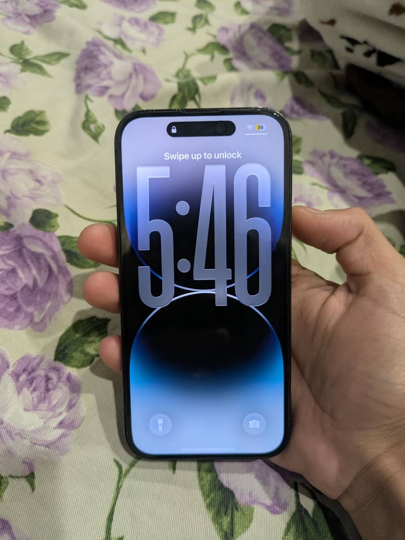 Apple iPhone 14 Pro 1