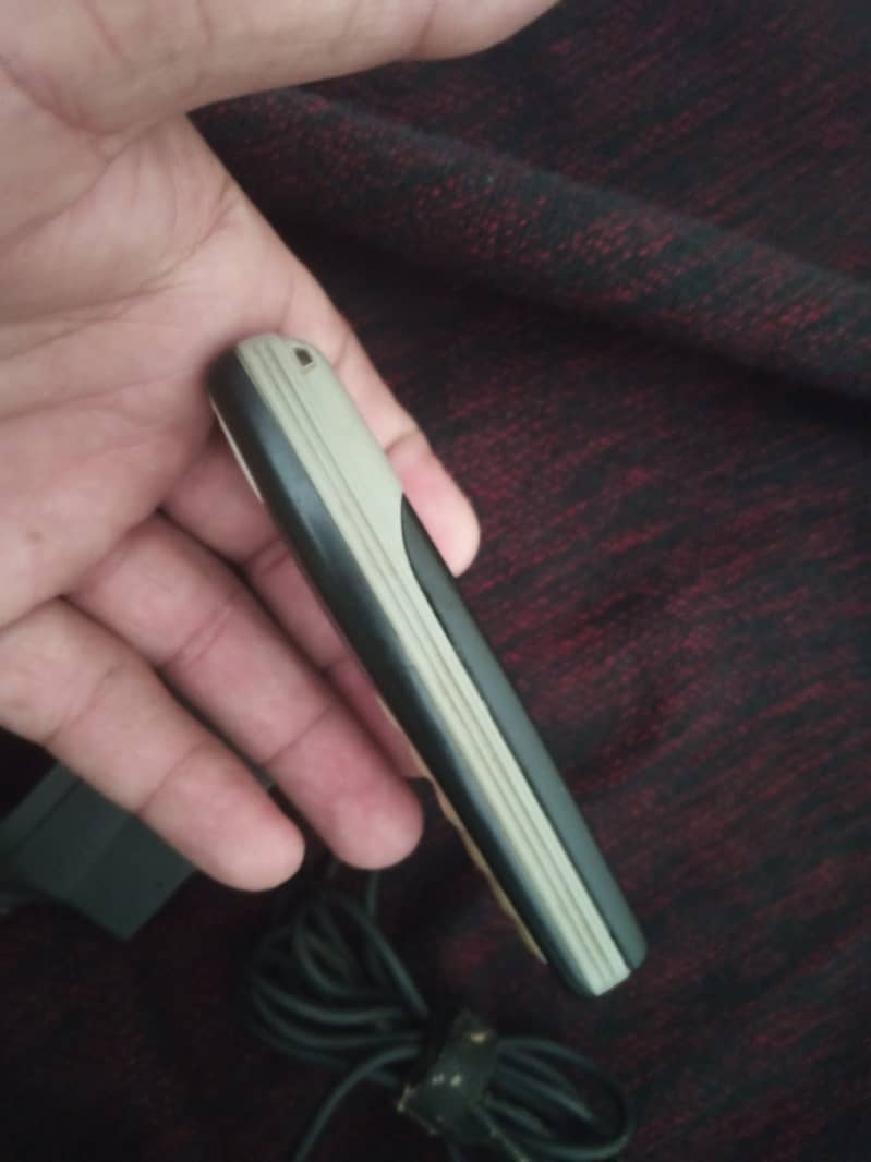 Nokia 1100 5