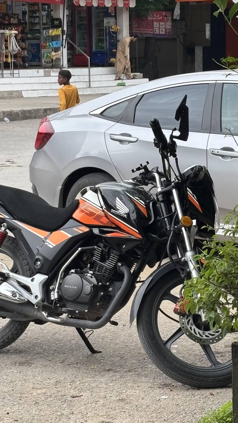Honda cb150f 0