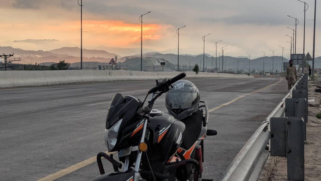 Honda cb150f 5