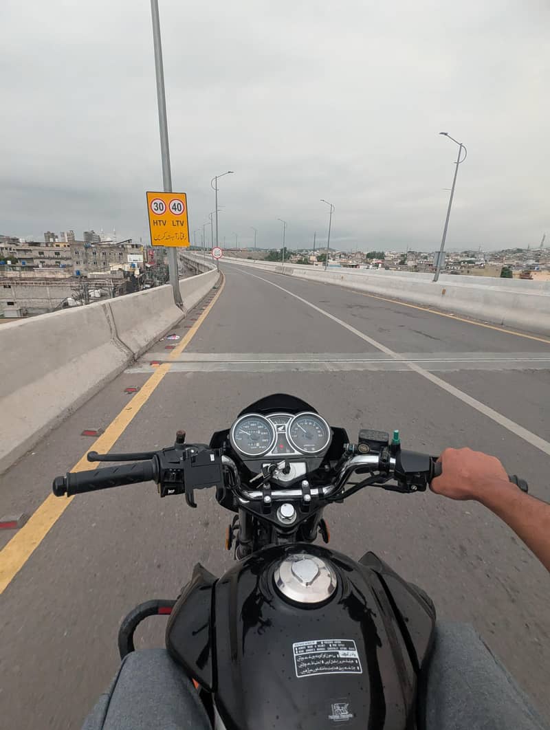 Honda cb150f 6