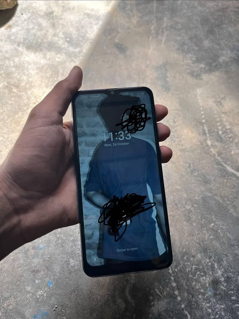 Samsung Mobile A30 6