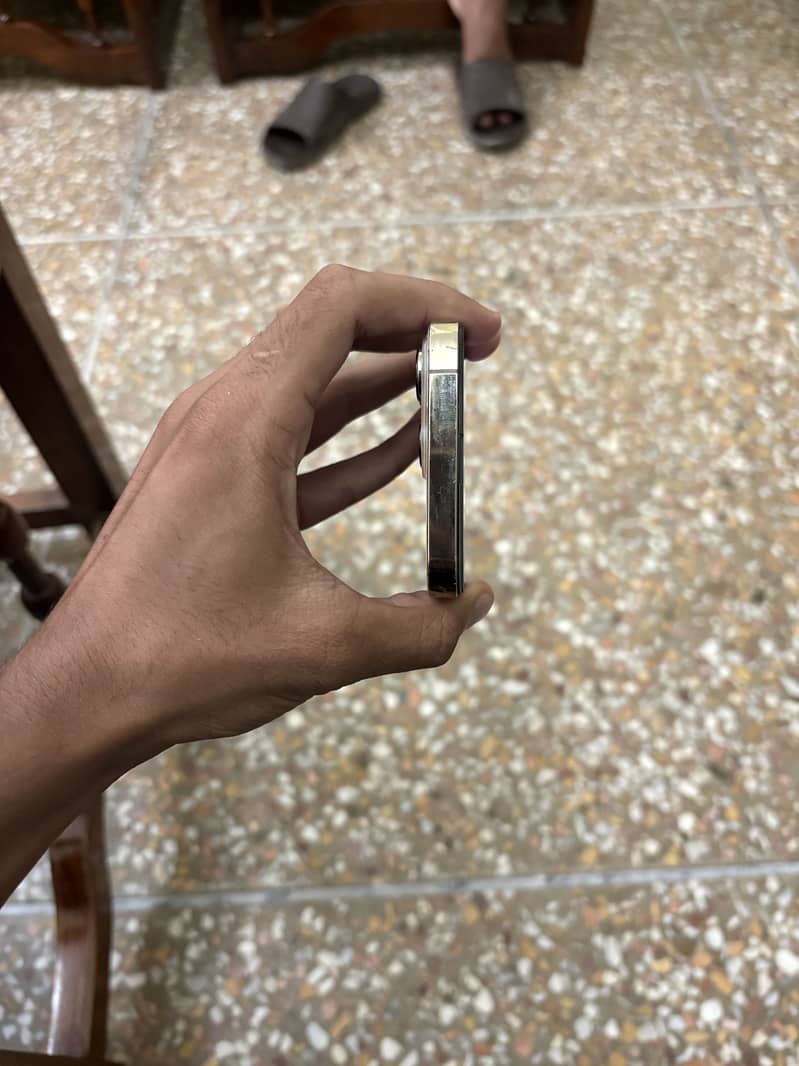 Apple iPhone 13 Pro 5