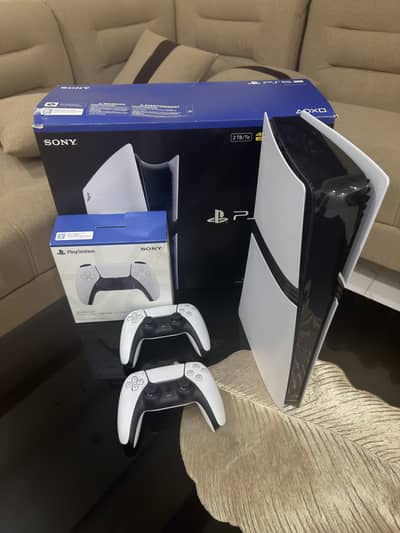 Ps 5 Pro 2TB With 2 Controllers