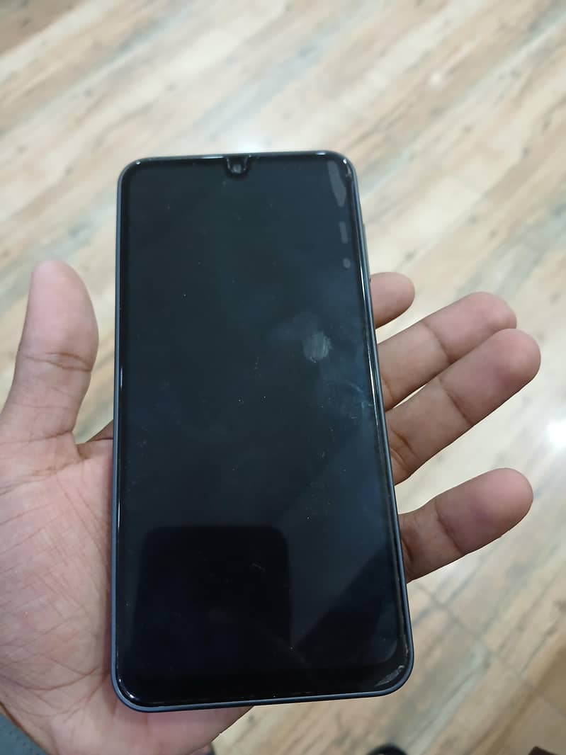 Samsung Mobile A16 4