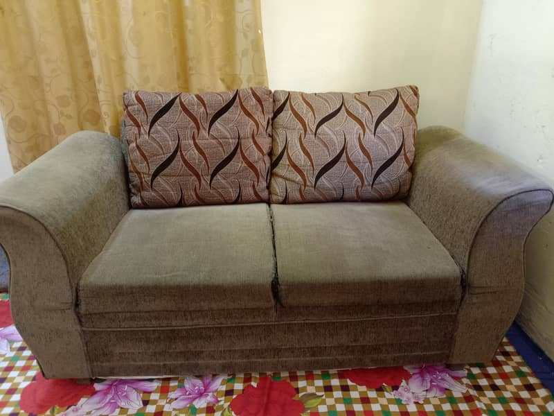 Room sofa 1