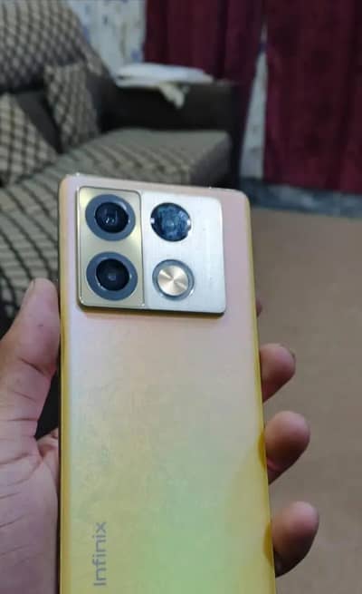 Infinix Note 40 Pro
