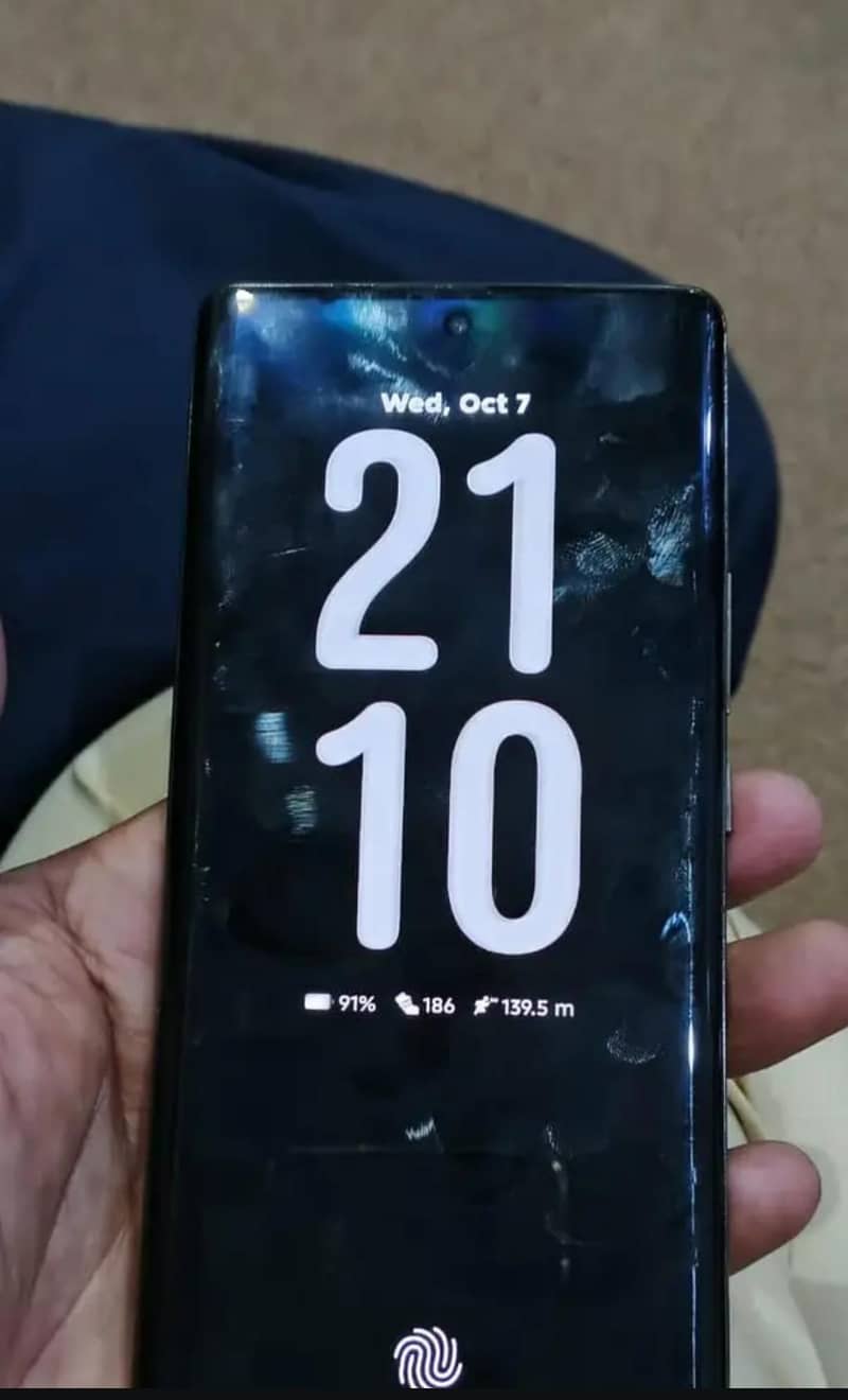 Infinix Note 40 Pro 4