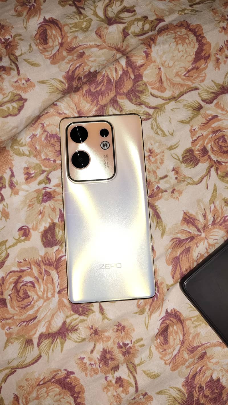 Infinix Zero 30 4
