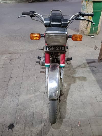 Yamaha yb 100 cc good condition