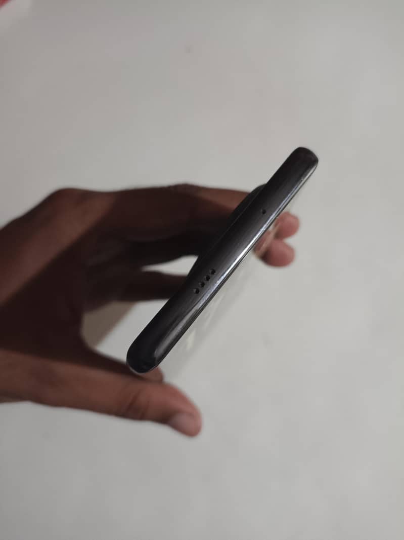 Tecno CAMON 30S 4
