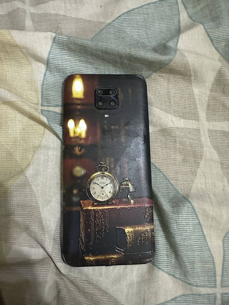 Xiaomi Redmi Note 9S 0